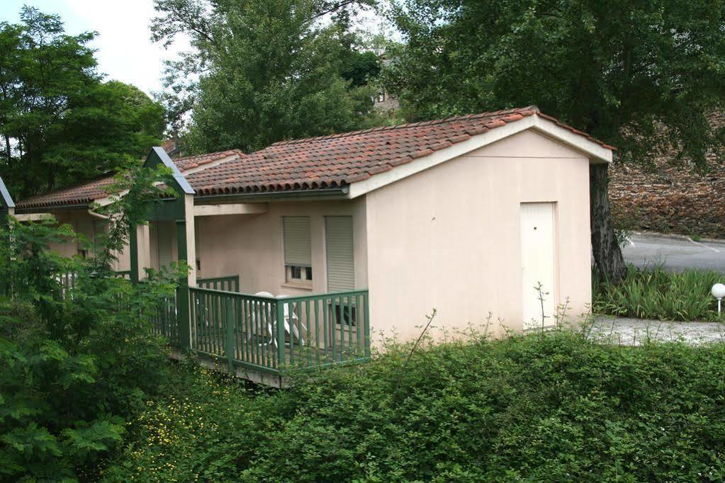 Logis Hotel Restaurant Du Pont Ambialet Exterior foto